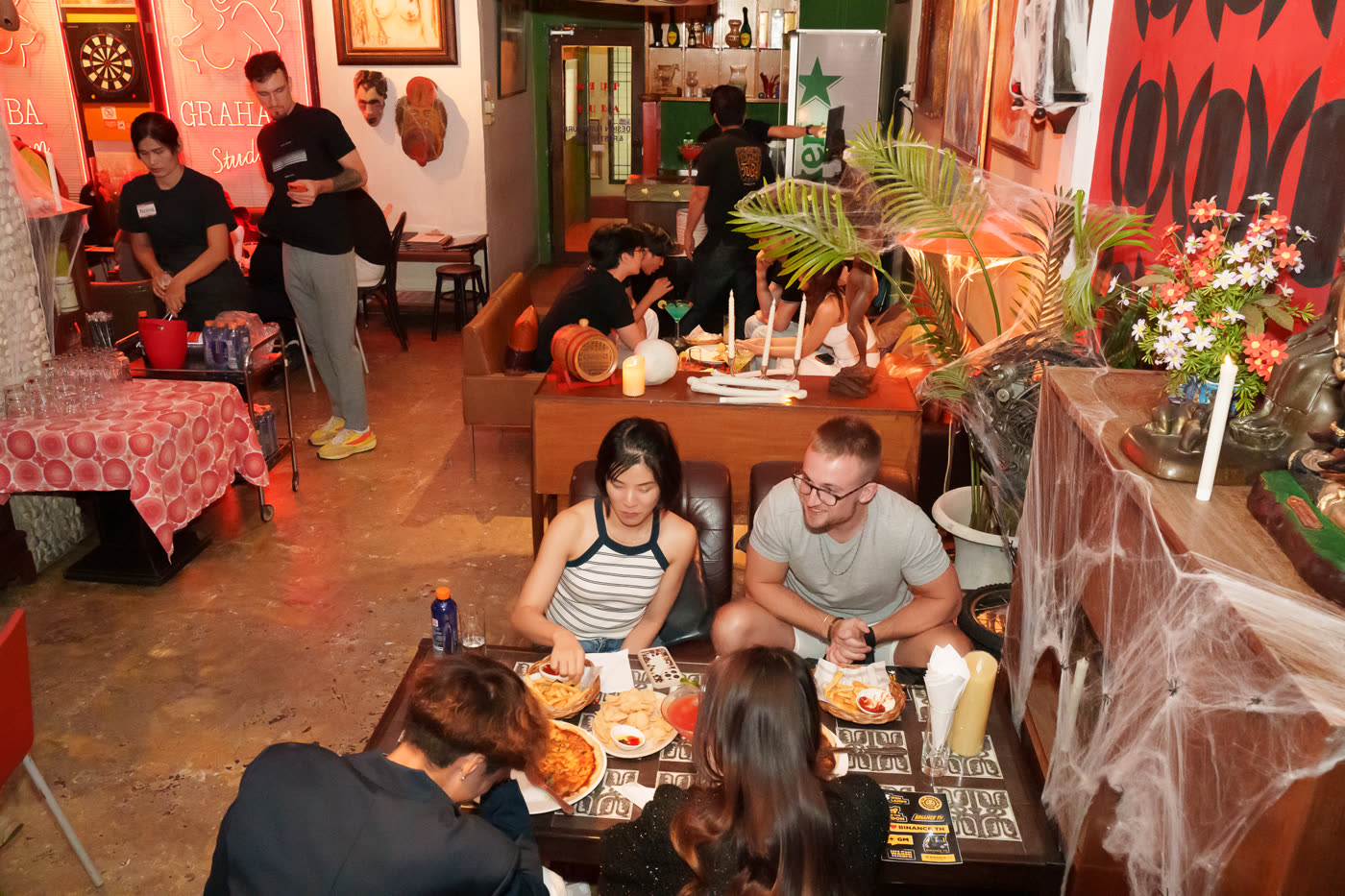 TUBA Bar & Restaurant crowd